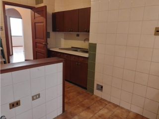 Foto 3 de Mariana de Jesús, Oficina en  Renta, 86m2, 4 ambientes