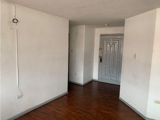 Foto 12 de Jipijapa, Oficina en Renta, 132m2, 9 ambientes, 5 divisiones.
