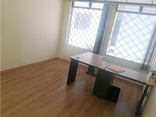 La Orellana, Oficina en  Renta, 35m2, 1 ambiente.