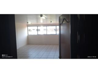 Foto 6 de Sangolqui, Oficina en  Renta, 52m2, 2 Ambientes.