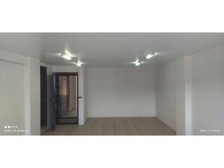 Foto 5 de Sangolqui, Oficina en  Renta, 52m2, 2 Ambientes.