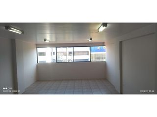 Foto 3 de Sangolqui, Oficina en  Renta, 52m2, 2 Ambientes.