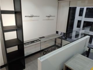 Foto 3 de La Carolina, Oficina en  Renta, 65m2, 4 Ambientes.