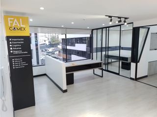 Foto 9 de La Carolina, Oficina en  Renta, 65m2, 4 Ambientes.