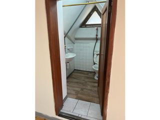 Foto 11 de La Mariscal, Casa Comercial en Renta, 300m2, 7 Ambientes.