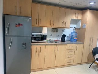 Foto 14 de La Carolina, Oficina en Renta, 650m2, 18 Ambientes.