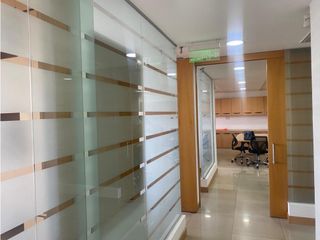 Foto 7 de La Carolina, Oficina en Renta, 650m2, 18 Ambientes.