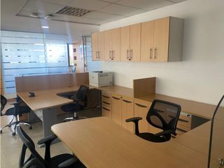 Foto 16 de La Carolina, Oficina en Renta, 650m2, 18 Ambientes.