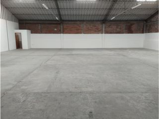 Foto 6 de El Condado, Bodega en  Renta, 356m2, 1 Ambiente.