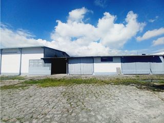 Foto 2 de La Kennedy, Bodega en Renta, 239m2, 3 Ambientes.