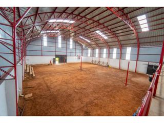 Foto 5 de San Marín, Galpón en Renta, 750m2, 2 Ambiente.