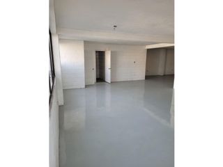 Foto 12 de Carcelén, Galpón  en Renta, 724m2, 4 Ambientes.