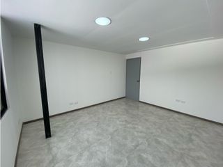 Foto 15 de La Luz, Oficina en Renta, 250m2, 4 Ambientes.