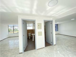 Foto 13 de La Luz, Oficina en Renta, 250m2, 4 Ambientes.