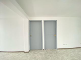Foto 8 de La Luz, Oficina en Renta, 250m2, 4 Ambientes.