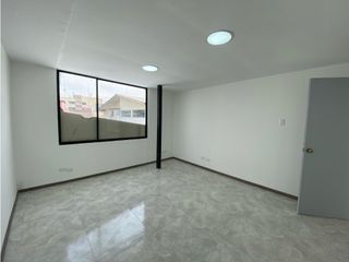 Foto 25 de La Luz, Oficina en Renta, 250m2, 4 Ambientes.
