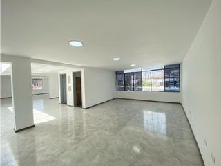 Foto 6 de La Luz, Oficina en Renta, 250m2, 4 Ambientes.