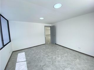 Foto 11 de La Luz, Oficina en Renta, 250m2, 4 Ambientes.