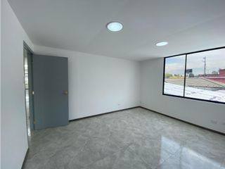 Foto 9 de La Luz, Oficina en Renta, 250m2, 4 Ambientes.
