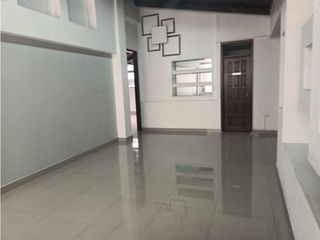 Foto 6 de 12 de Octubre, Oficina en Renta, 2 Ambientes.