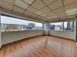 Foto 21 de Iñaquito, Oficina Duplex en Renta, 135m2, 4 Ambientes.