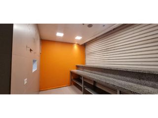Foto 1 de Iñaquito, Local Comercial en  Renta, 50m2, 2 Ambientes.
