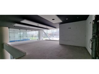 Foto 5 de Iñaquito, Local Comercial en  Renta, 260m2, 3 Ambientes.
