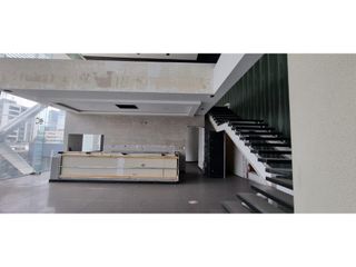 Foto 3 de Iñaquito, Local Comercial en  Renta, 260m2, 3 Ambientes.