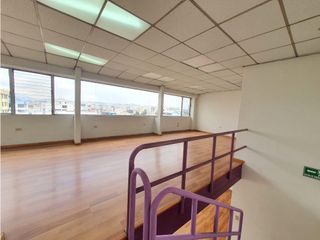 Foto 15 de Iñaquito, Oficina en  Renta Duplex , 145m2, 2 Ambientes.