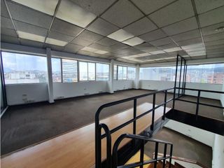 Foto 17 de Iñaquito, Oficina Duplex en Renta, 135m 4 Ambientes.