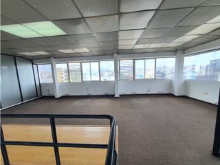 Foto 23 de Iñaquito, Oficina Duplex en Renta, 135m 4 Ambientes.