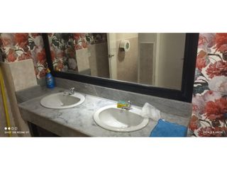 Foto 12 de El Batán, Local Comercial en Renta, 120m2, 4 Ambientes.