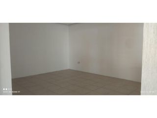 Foto 4 de El Batán, Local Comercial en Renta, 120m2, 4 Ambientes.