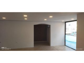 Foto 14 de El Batán, Local Comercial en Renta, 120m2, 4 Ambientes.