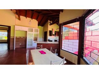 Foto 4 de Campo Alegre, Casa en Renta, 560m2, 4 Habitaciones .