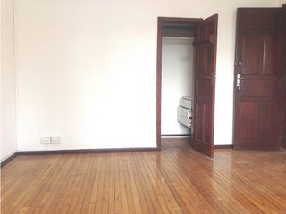 La Floresta, Oficina en  Renta, 450m2, 7 Ambientes.