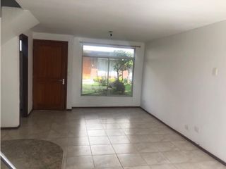 Conocoto, Casa en  Renta, 80m2, 3 Habitaciones, 3 baños.