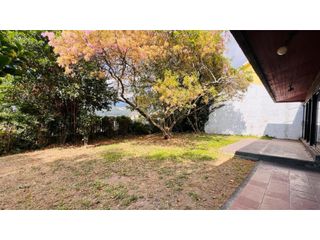 Foto 4 de Miravalle, Casa en  Venta, 300m2, 4 Habitaciones, 2 Baños.
