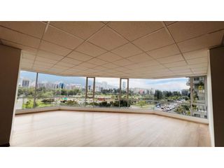Foto 3 de República de El Salvador, Oficina en  Renta, 890m2, 4 Ambientes.