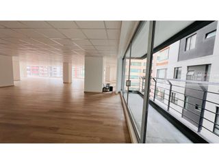 Foto 18 de República de El Salvador, Oficina en  Renta, 890m2, 4 Ambientes.