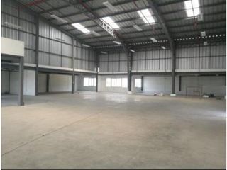 Foto 9 de Carcelén, Galpón en  Renta, 2000m2, 10 Ambientes.