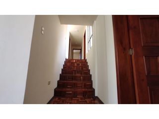 Foto 2 de La Kennedy, Casa Comercial en  Renta, 350m2, 5 Ambientes.