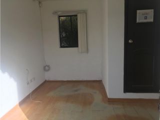 Foto 8 de Carcelén, Galpón en  Renta, 150m2, 3 Ambientes,  1 Baño.