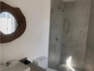 Foto 14 de San Juan de Cumbayá, Casa en  Renta, 135m2, 2 Habitaciones.