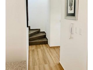 Foto 5 de San Juan de Cumbayá, Casa en  Renta, 135m2, 2 Habitaciones.