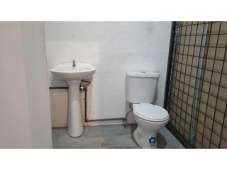 Foto 15 de Carcelén, Galpón o Bodega en  Renta, 102m2, 2 Ambientes.