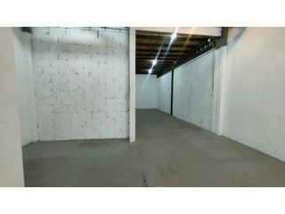 Foto 11 de Carcelén, Galpón o Bodega en  Renta, 102m2, 2 Ambientes.