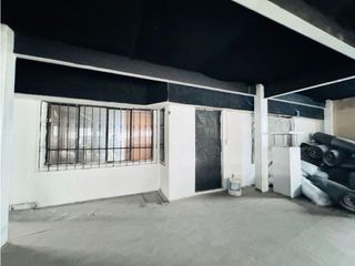 Foto 7 de Centro Norte, Local Comercial en  Renta, 180m2, 1 Ambiente.
