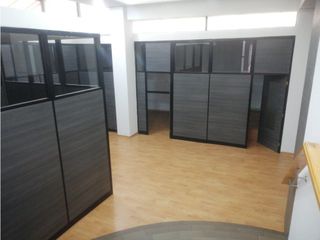 Foto 12 de Quito Tenis, Oficina en  Renta, 285m2, 10 Ambientes.