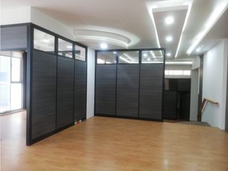Foto 15 de Quito Tenis, Oficina en  Renta, 285m2, 10 Ambientes.